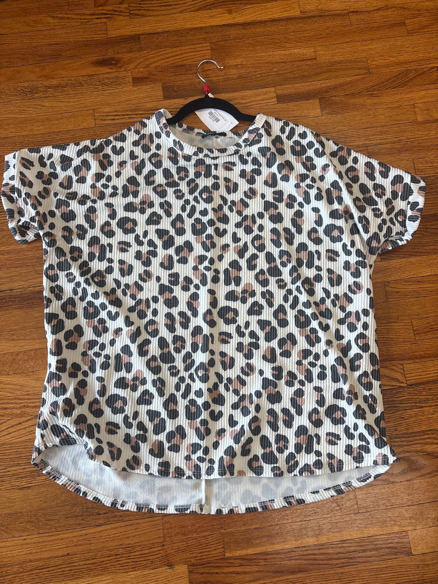 Short Sleeve Animal Print Top