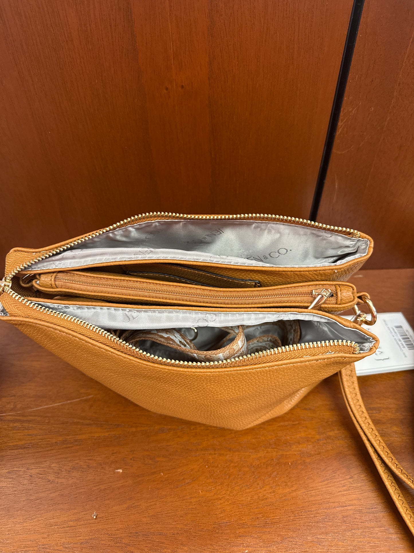 Izzy Crossbody w/ Guitar Strap
