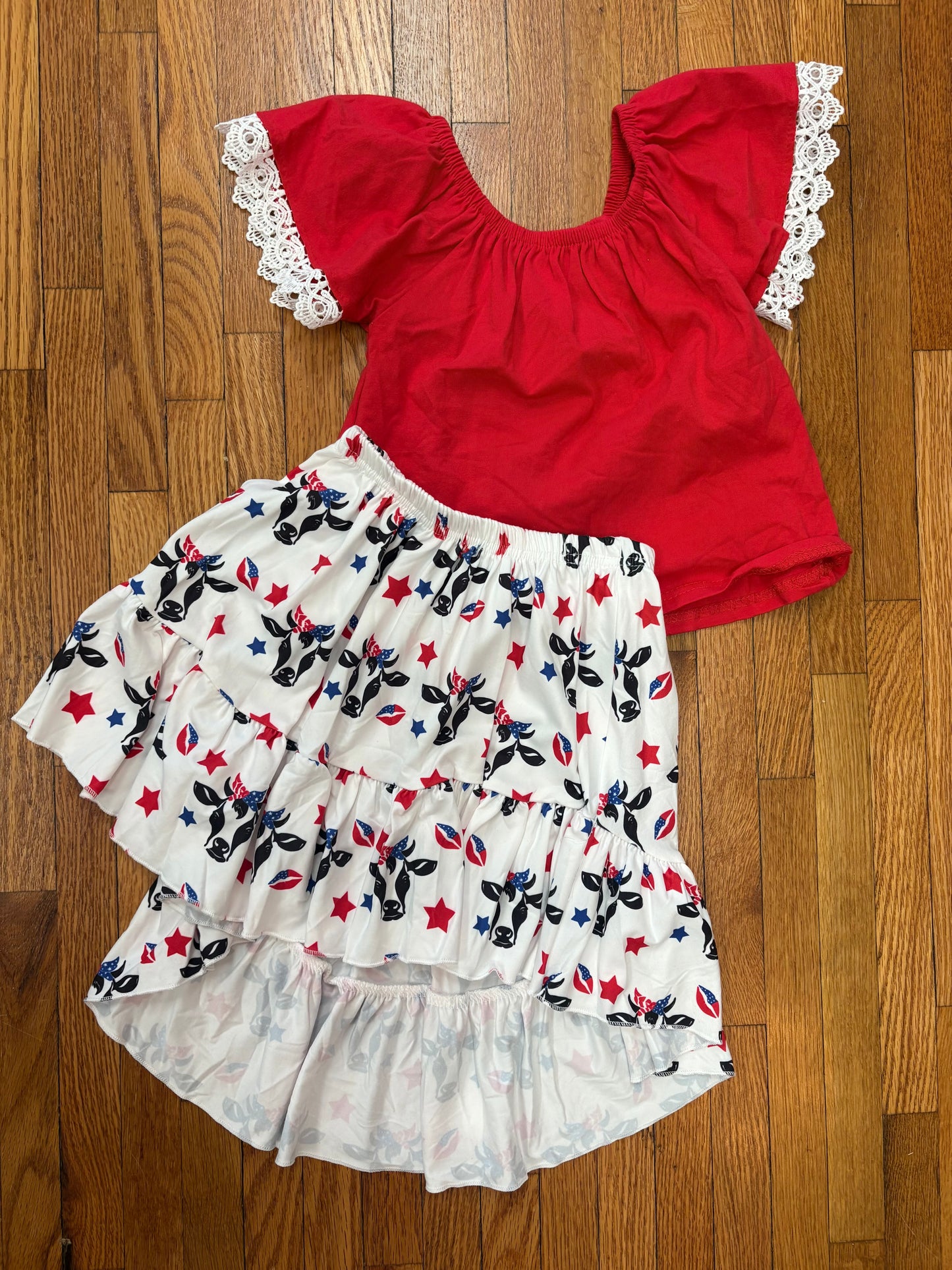 Red, White, & Moo Set