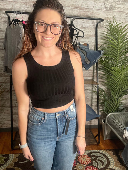 Ribbed Cropped Sleeveless Top