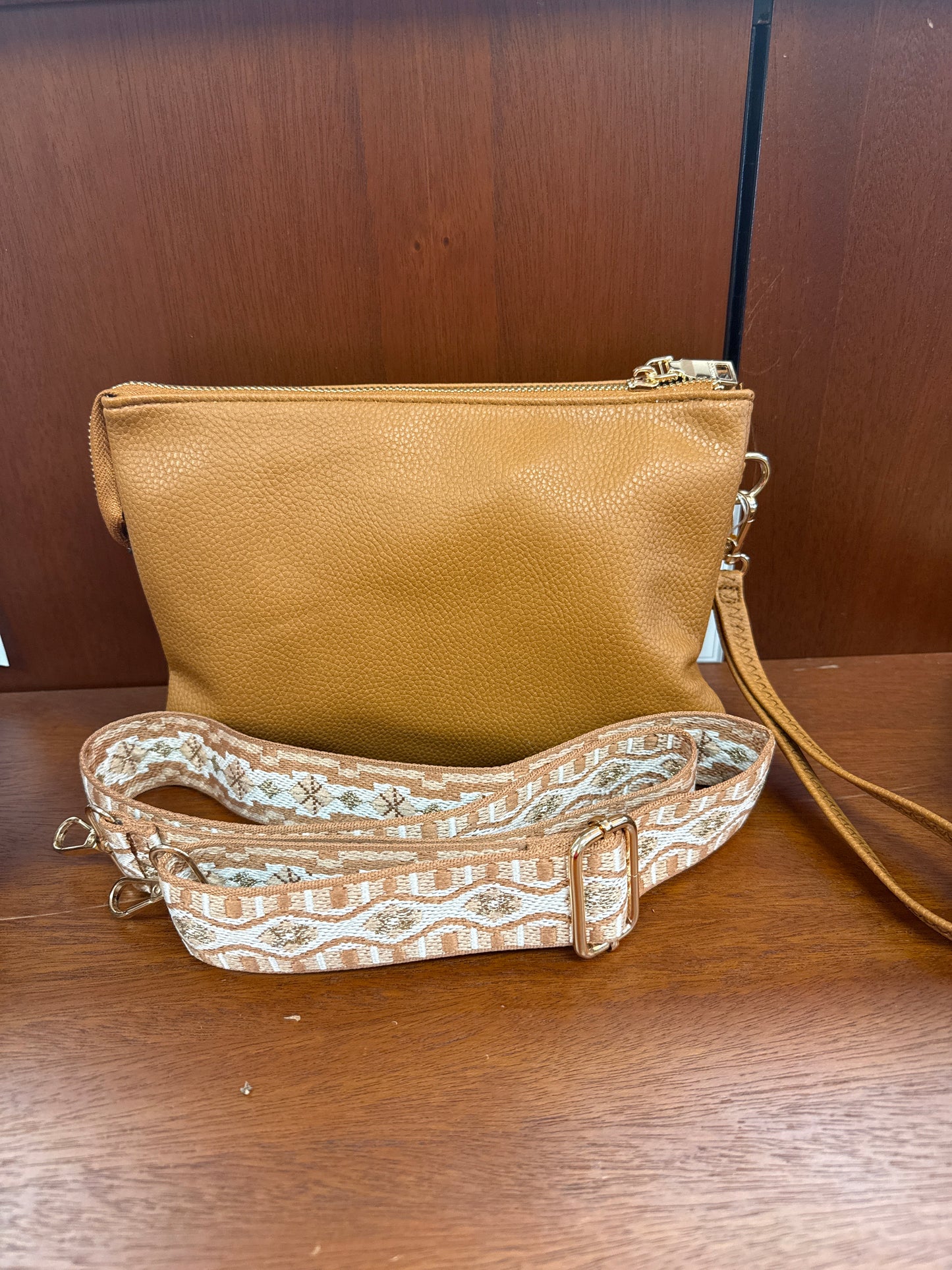 Izzy Crossbody w/ Guitar Strap