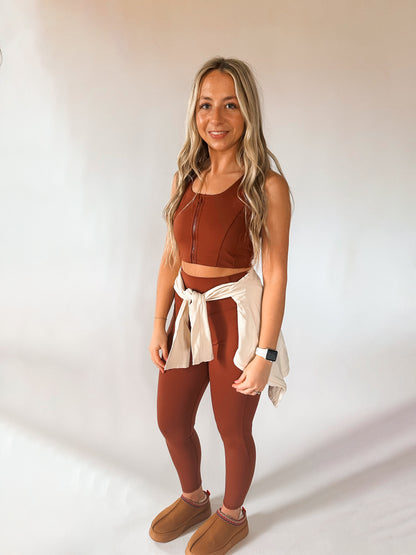 LULU DUPE - cinnamon sports set