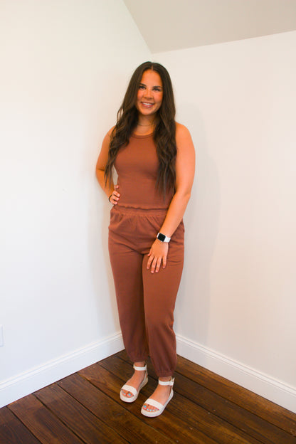 ribbed jogger set in chestnut