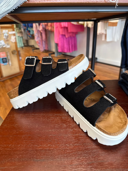 very g plaza sandal