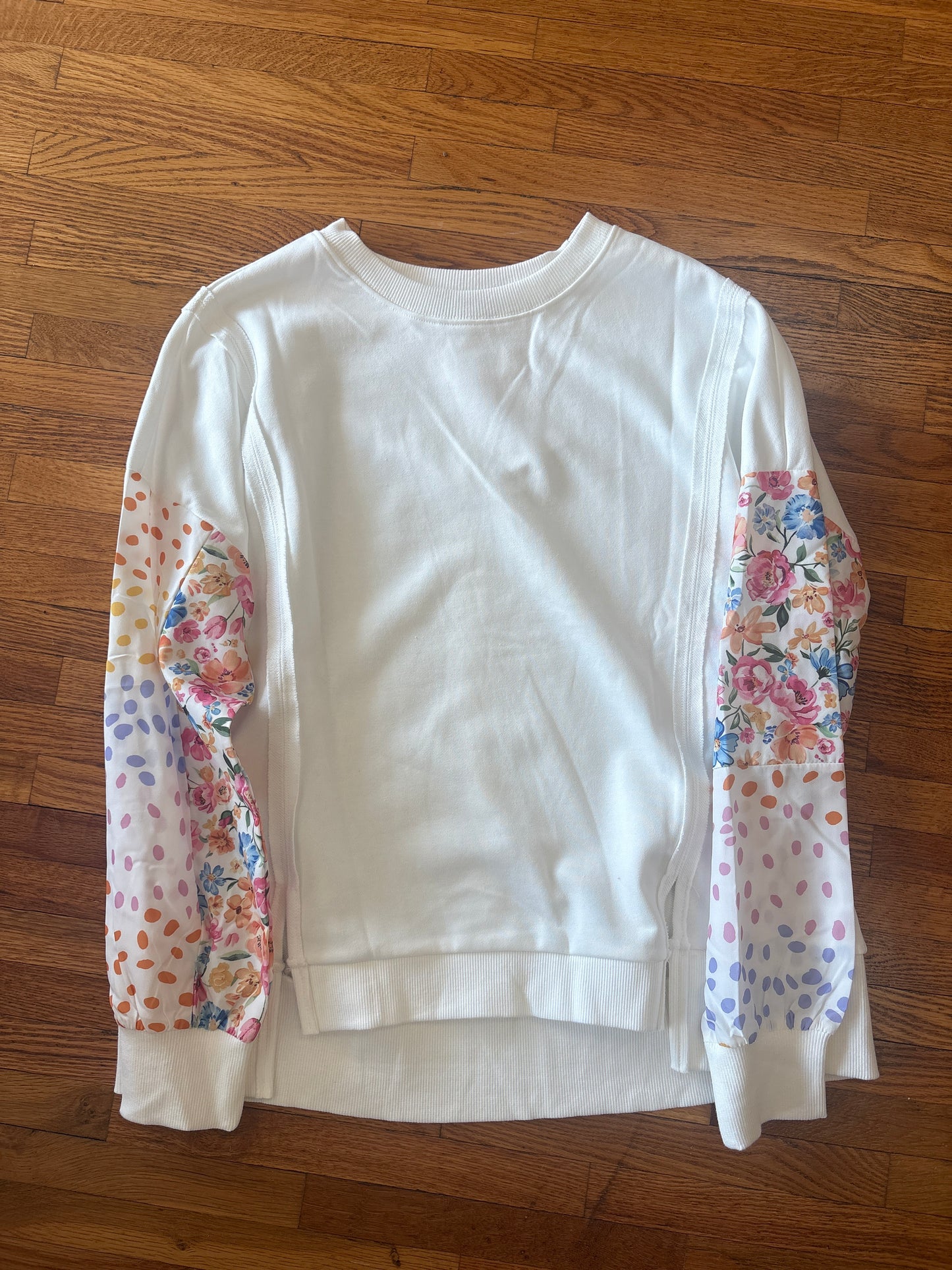 Floral Dotted Patchwork Sleeve High