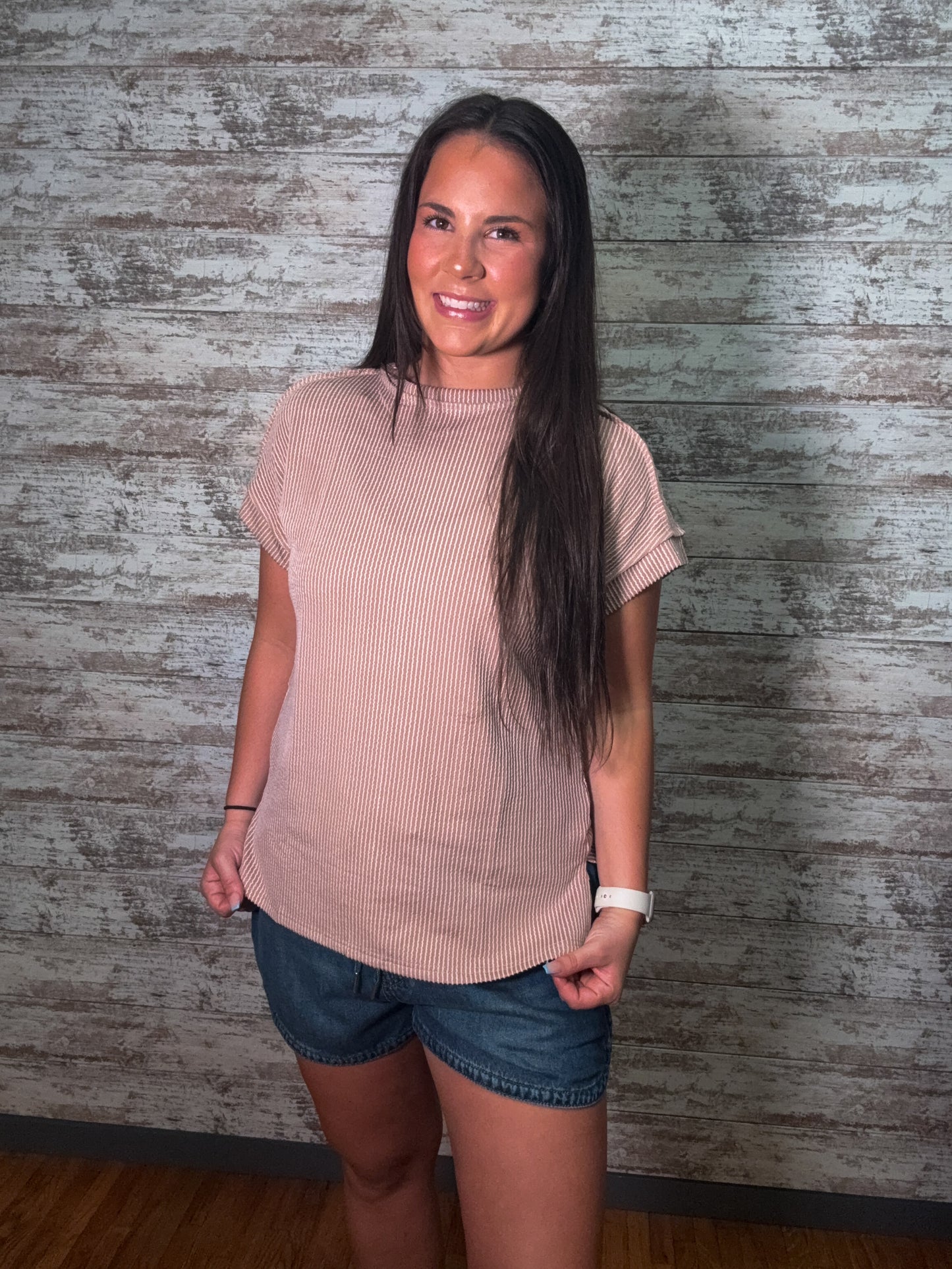 Casual Ribbed Knit Short Sleeve Loose Fit Top - Khaki