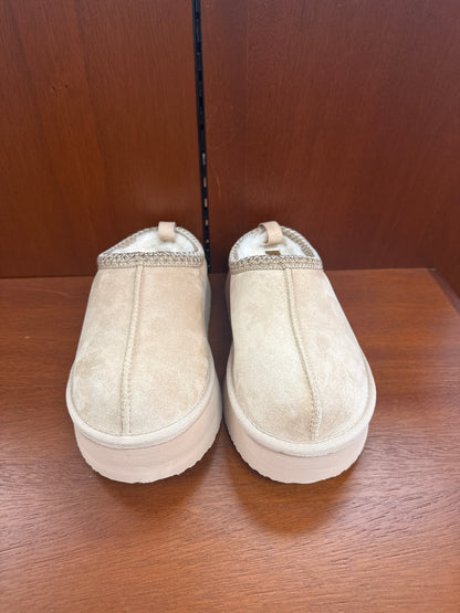 Very G Nude Slippers