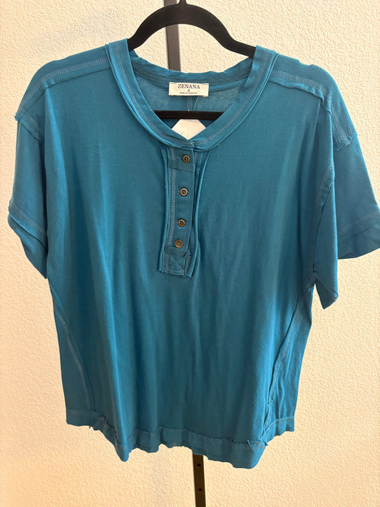 Raw Edge Detailed Button Closure Short Sleeve