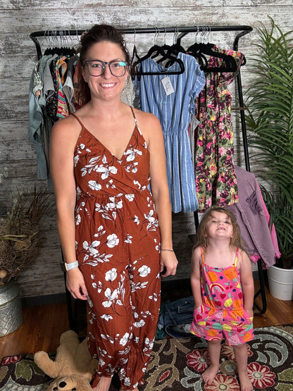 V Neck Spaghetti Strap Jumpsuit