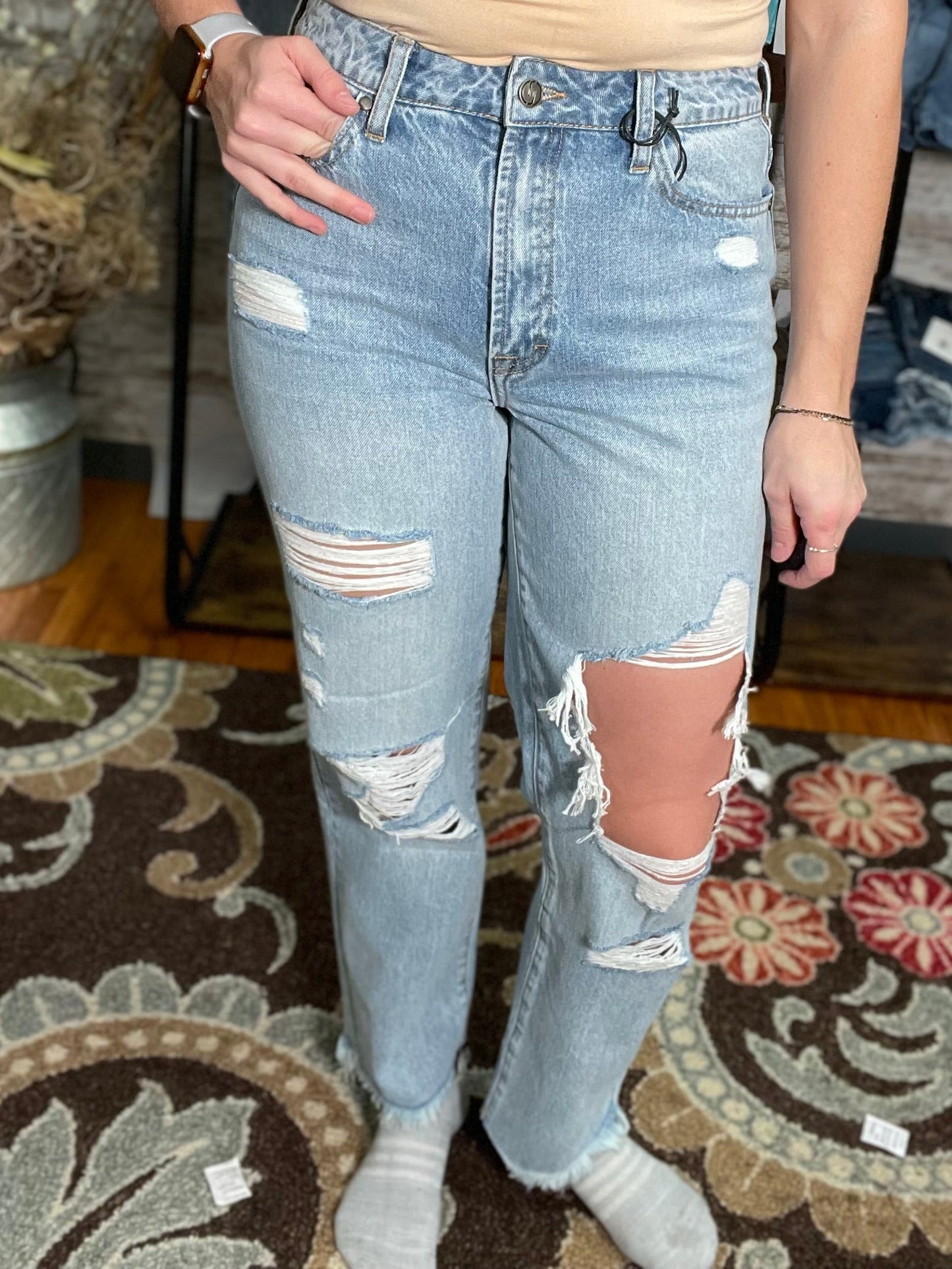 Jelly High Rise Vintage Cutout Straight