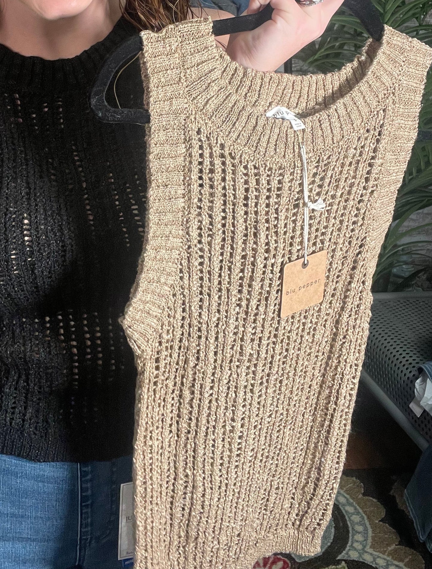 Crochet Knit Sleeveless Top