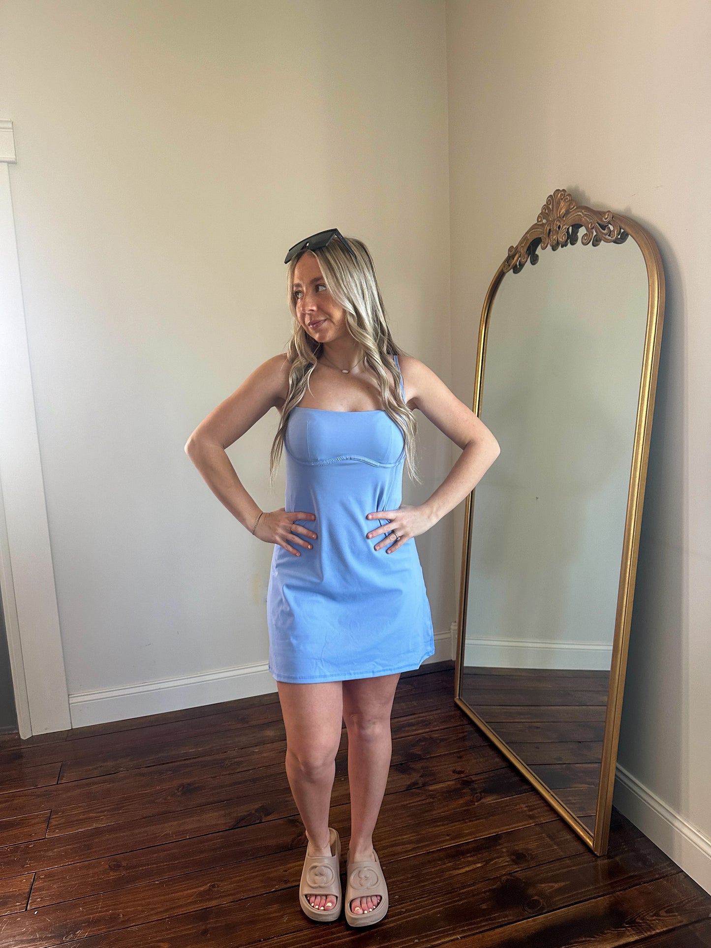 sweetheart dress in blue