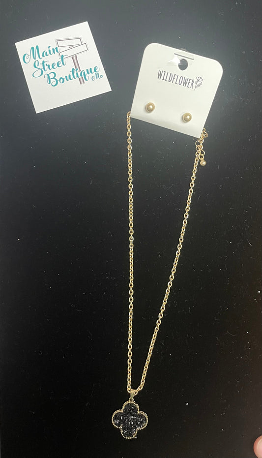 Black Pendant Necklace Earring Set