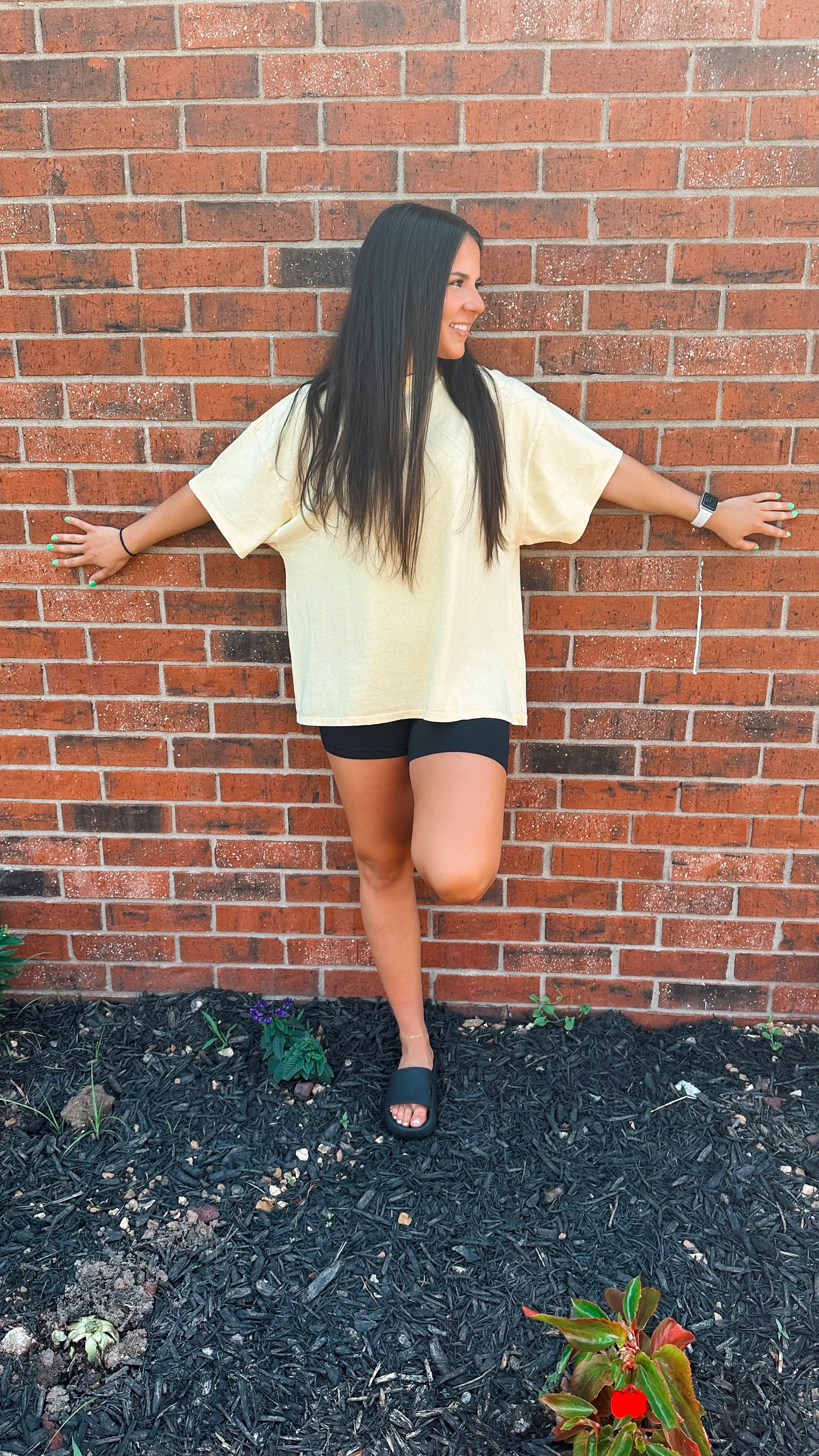 honey oversized tee