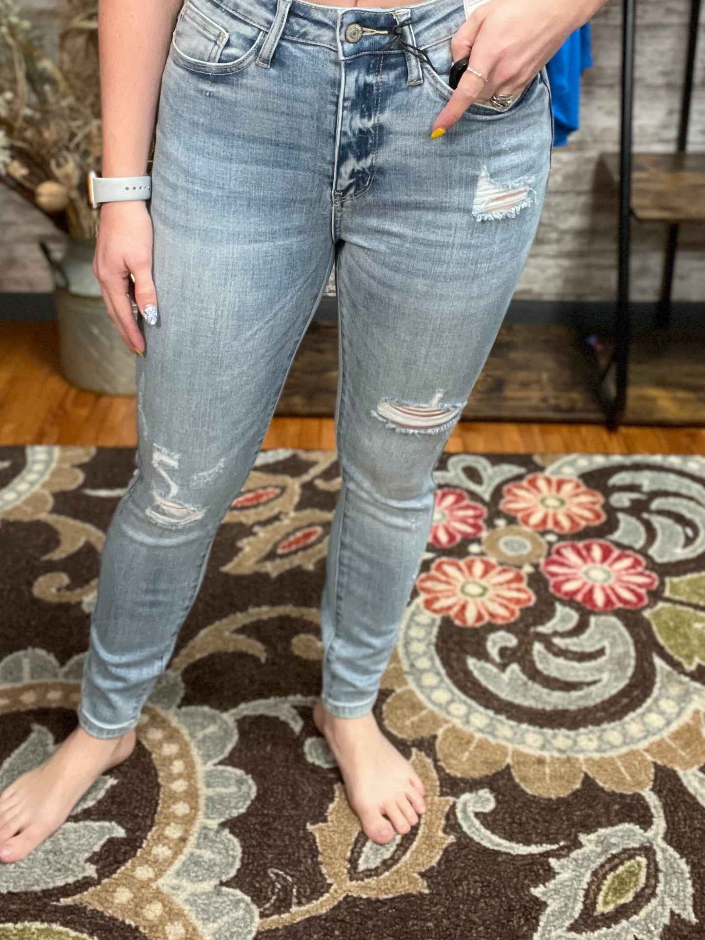 Judy Blue Distressed Medium Wash Skinny Jeans