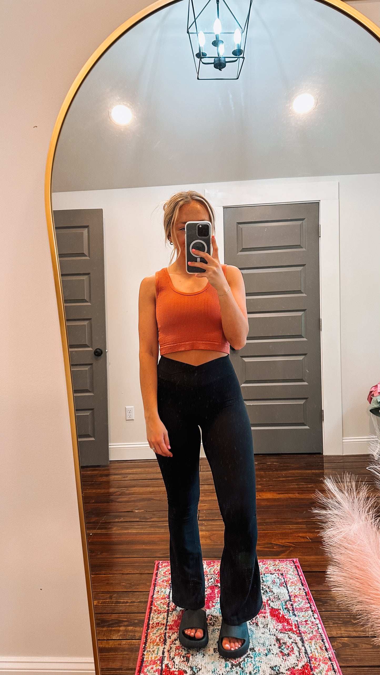 Venice Crossover Waist Yoga Pants